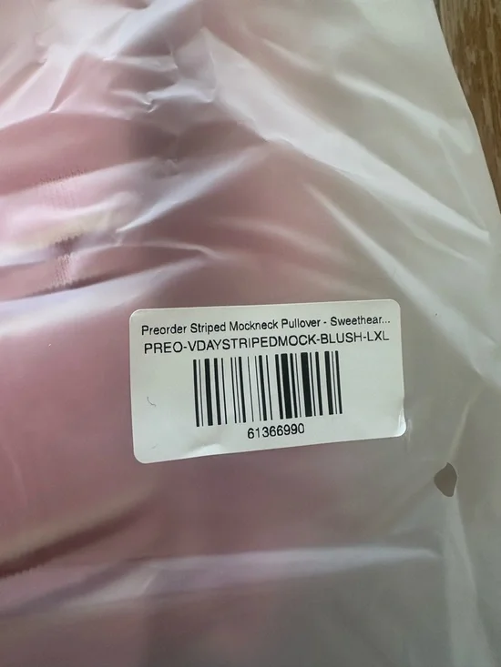 Parke Pink Striped Lounge Set - Picture 4 of 5